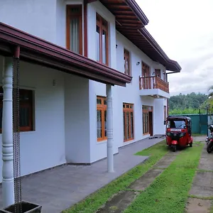 Mount River View Gasthof Kandy